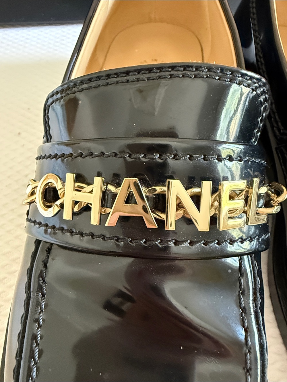 CHANEL Black Patent Leather Women’s Logo Chain Loafers - Picture 14 of 15